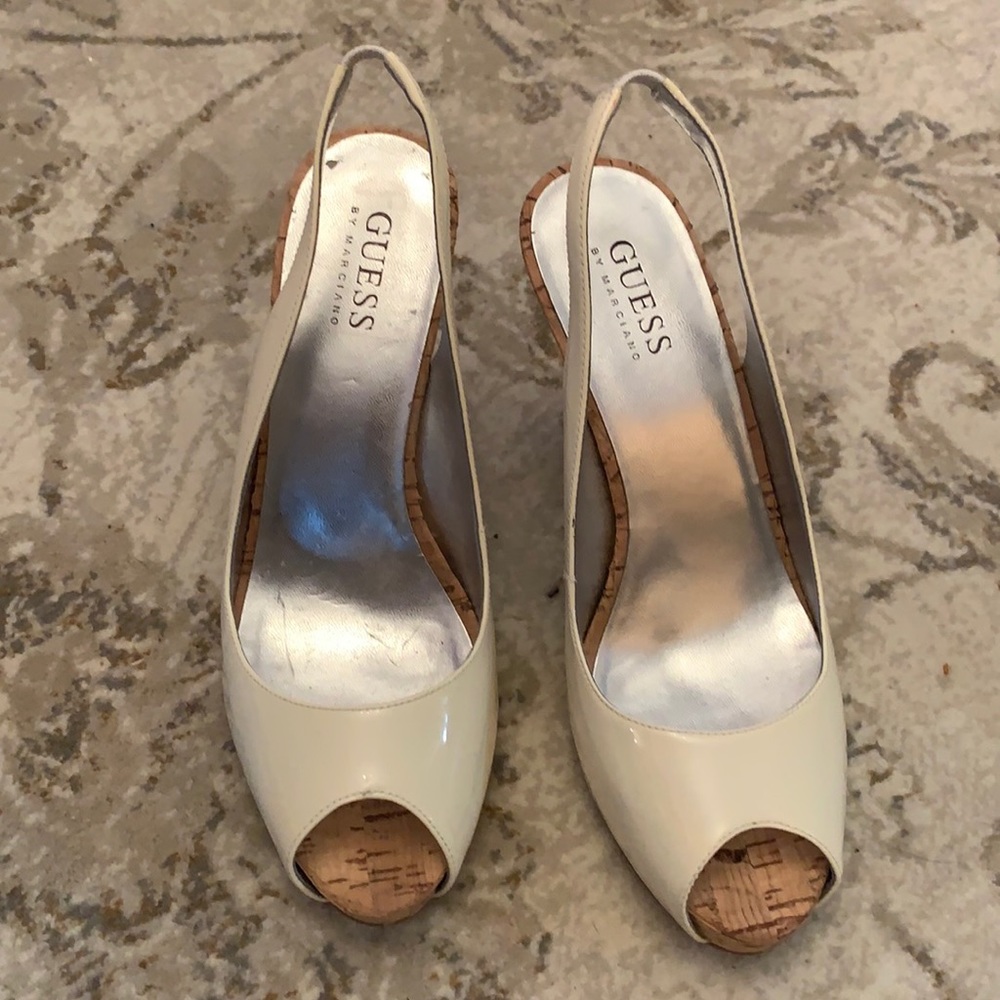 NWOB Guess Sling Back Peep Toe Patented Heels